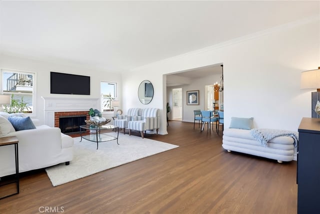 1129 W 9th Street W, San Pedro, CA 90731 — photo 6 of 54