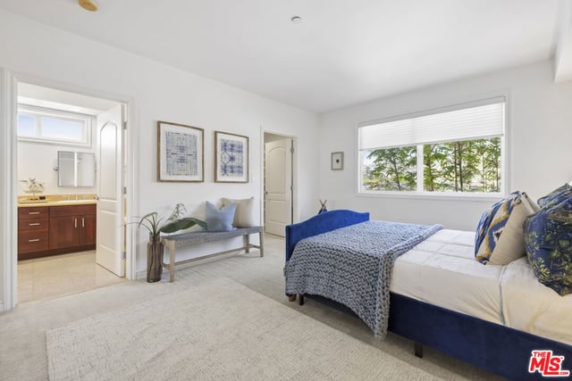 305 Arnaz Drive 303, Los Angeles, CA 90048 — photo 13 of 30
