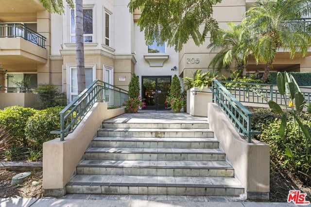 305 Arnaz Drive 303, Los Angeles, CA 90048 — photo 22 of 30
