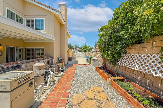 2990 Klamath Avenue, Simi Valley, CA 93063 — photo 42 of 60