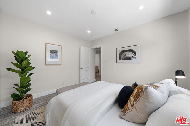 2761 Lompoc Street, Los Angeles, CA 90065 — photo 17 of 32