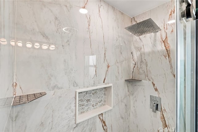 1404 N Naomi Street, Burbank, CA 91505 — photo 44 of 56