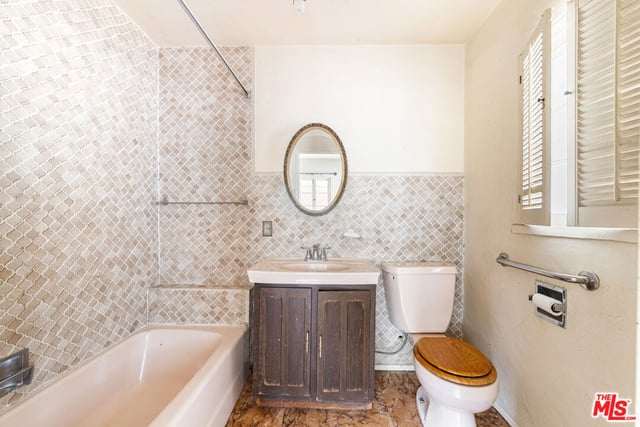 624 Alta Avenue, Santa Monica, CA 90402 — photo 16 of 48
