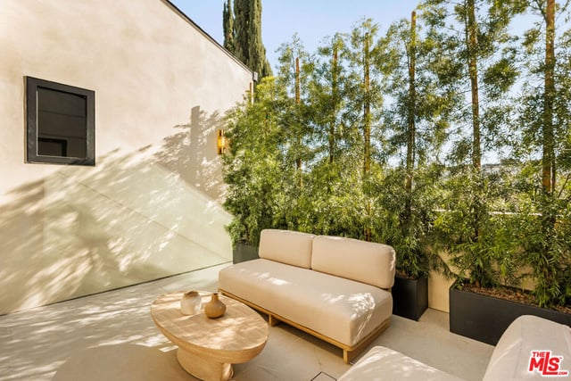 4724 Halbrent Avenue, Sherman Oaks, CA 91403 — photo 25 of 36