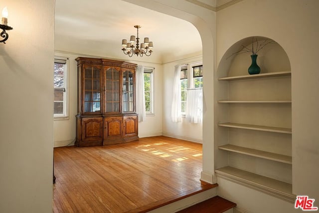 1902 Georgina Avenue, Santa Monica, CA 90402 — photo 8 of 32