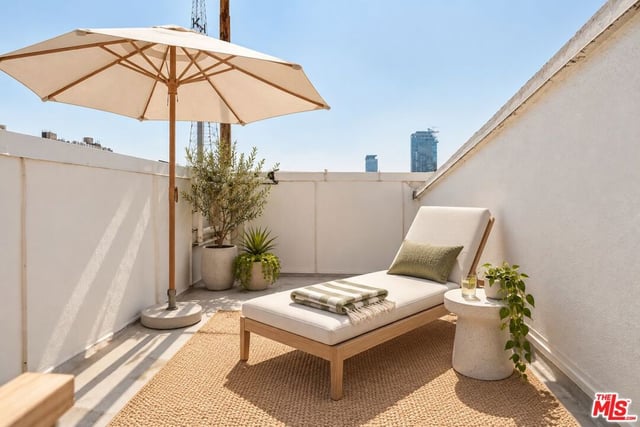 312 W 5th Street 1112, Los Angeles, CA 90013 — photo 36 of 53
