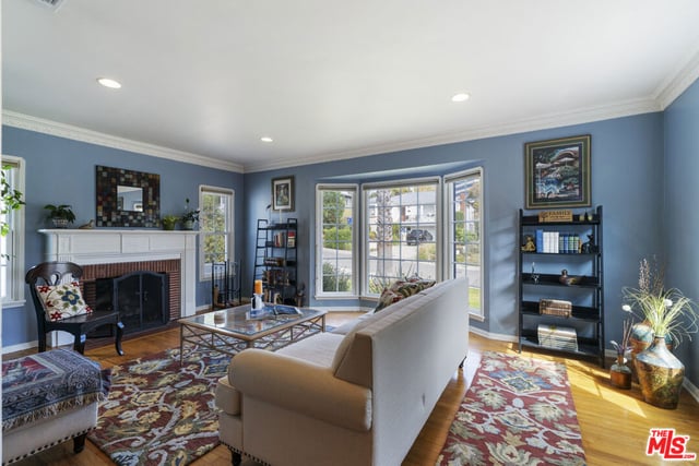 6032 W 74th Street, Los Angeles, CA 90045 — photo 5 of 47