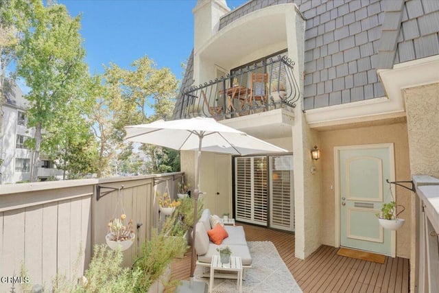 640 Wilcox Avenue, Los Angeles, CA 90004 — photo 5 of 48