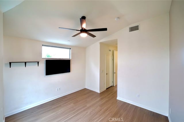 10700 W Octave, North Hollywood, CA 91601 — photo 5 of 38