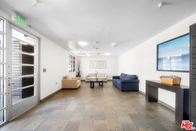2864 Sunset Place 201, Los Angeles, CA 90005 — photo 28 of 30