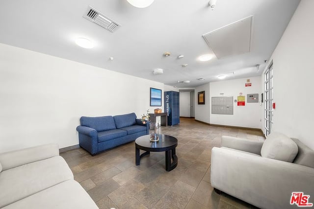 2864 Sunset Place 201, Los Angeles, CA 90005 — photo 29 of 30