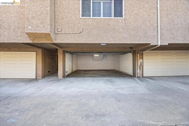 163 N Parkwood AVE APT 3, Pasadena, CA 91107 — photo 28 of 32