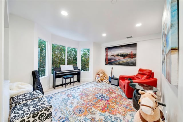 4330 4332 Alhama Dr, Woodland Hills, CA 91364 — photo 25 of 57