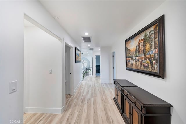 4330 4332 Alhama Dr, Woodland Hills, CA 91364 — photo 43 of 57