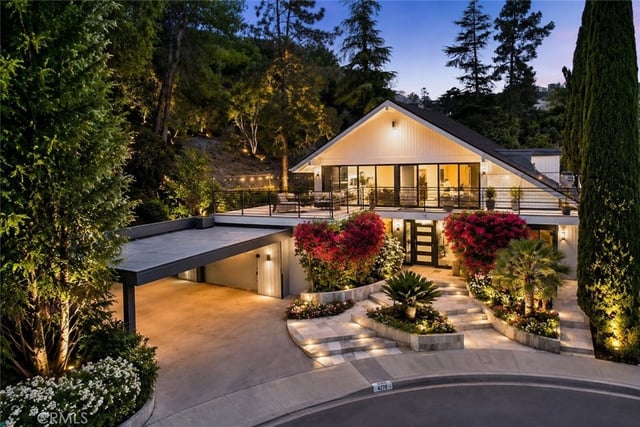 3102 Dona Sofia, Studio City, CA 91604 — photo 3 of 45
