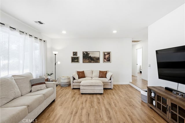 43831 Victor Place, Lancaster, CA 93535 — photo 4 of 49