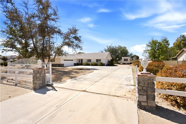 43831 Victor Place, Lancaster, CA 93535 — photo 43 of 49