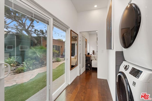 8885 Carson Street, Culver City, CA 90232 — photo 18 of 38