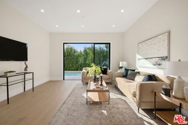 2929 Cardiff Avenue, Los Angeles, CA 90034 — photo 9 of 20