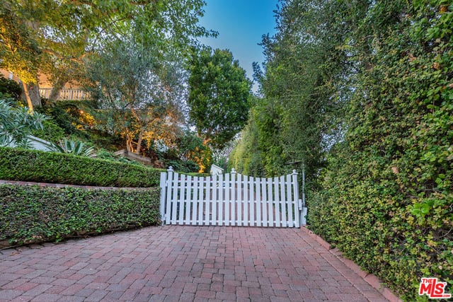 11532 Thurston Circle, Los Angeles, CA 90049 — photo 36 of 36