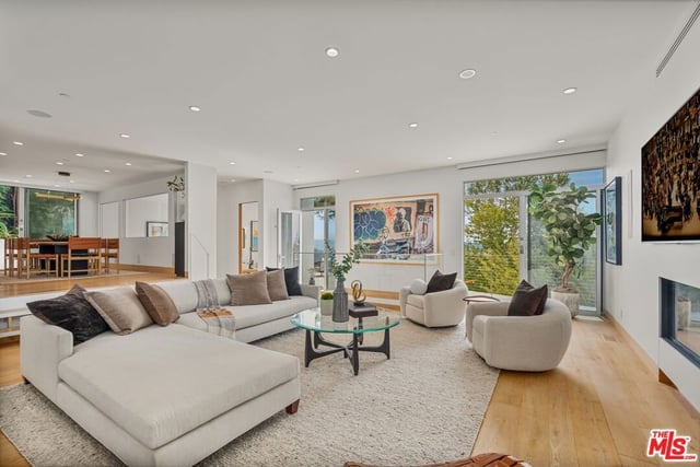 2129 Redcliff Street, Los Angeles, CA 90039 — photo 2 of 38
