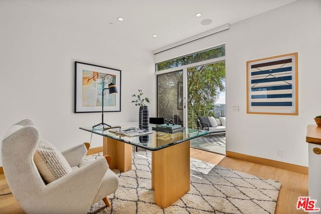 2129 Redcliff Street, Los Angeles, CA 90039 — photo 9 of 38