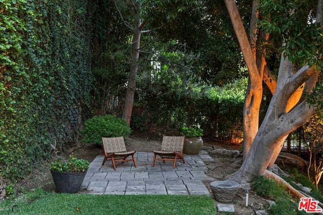 8241 Lincoln Terrace, Los Angeles, CA 90069 — photo 10 of 36