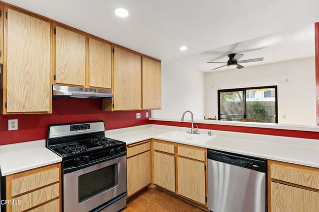 358 Blackfoot Lane, Ventura, CA 93001 — photo 10 of 25