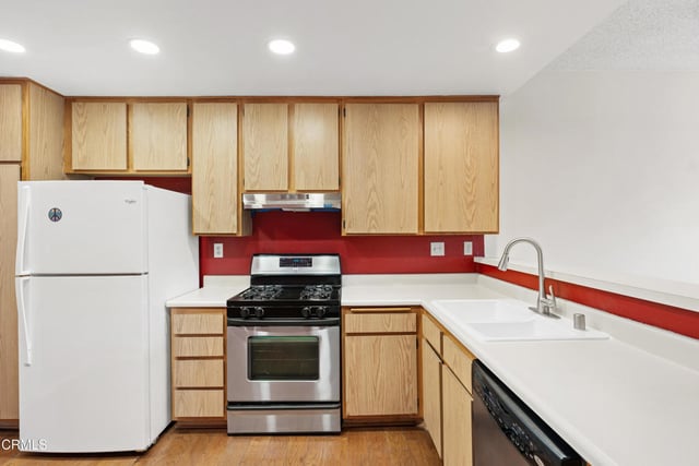 358 Blackfoot Lane, Ventura, CA 93001 — photo 8 of 25
