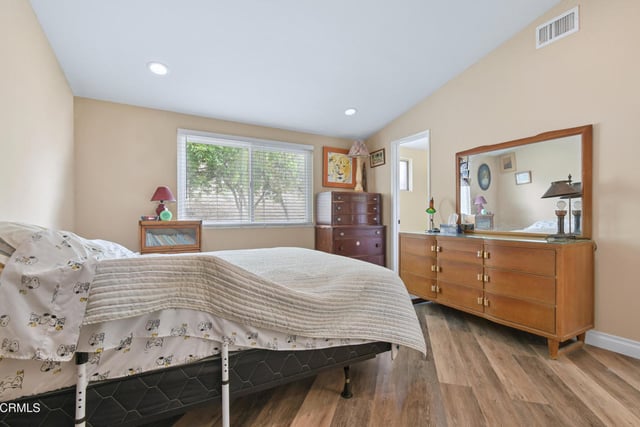 754 Tudor Circle, Thousand Oaks, CA 91360 — photo 22 of 35