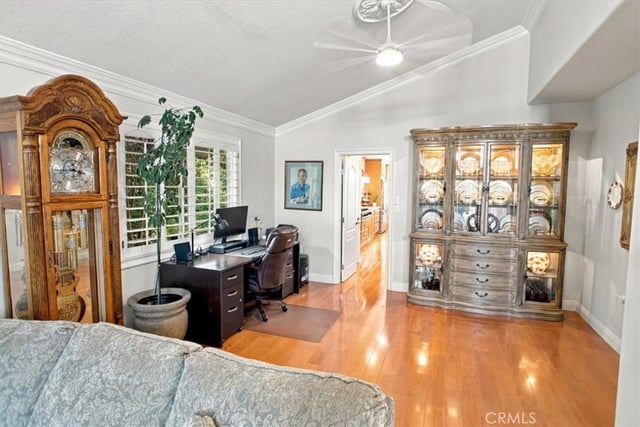 11915 Laughton Way, Porter Ranch, CA 91326 — photo 8 of 27