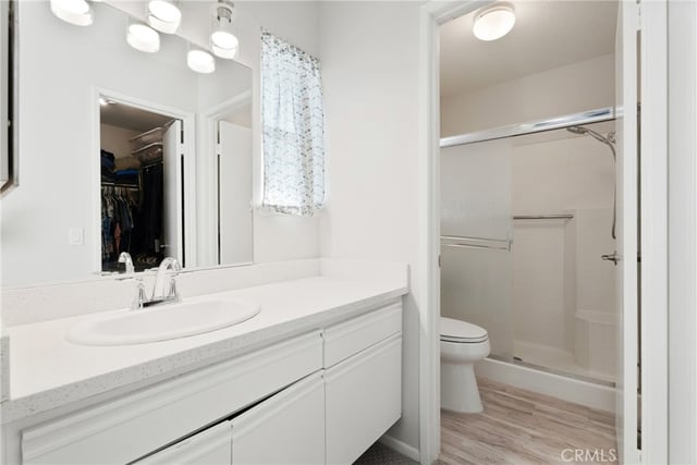 27646 Susan Beth L, Saugus, CA 91350 — photo 13 of 23