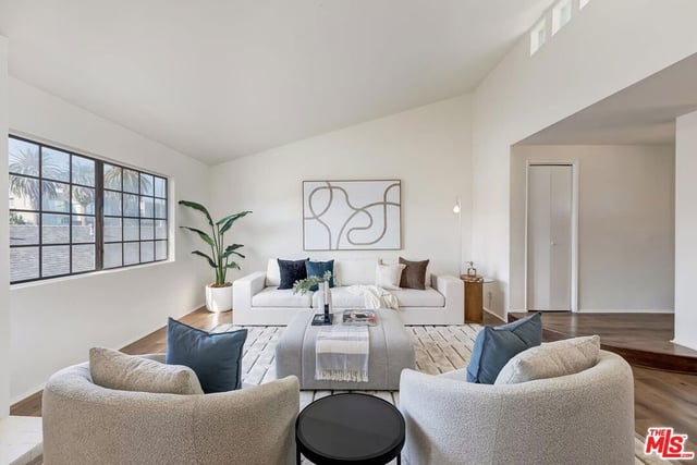 1532 9th Street 8, Santa Monica, CA 90401 — photo 11 of 33