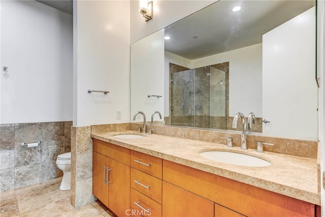 3223 W 6th 205, Los Angeles, CA 90020 — photo 13 of 27