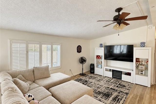 29021 Bouquet Canyon Road 252, Saugus, CA 91390 — photo 3 of 11