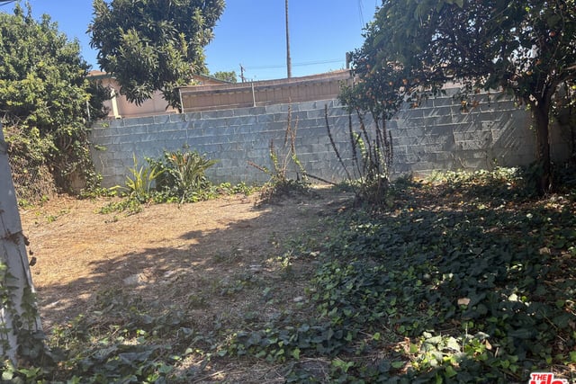 2230 S Ridgeley Drive, Los Angeles, CA 90016 — photo 12 of 28