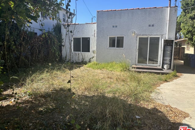 2230 S Ridgeley Drive, Los Angeles, CA 90016 — photo 5 of 28