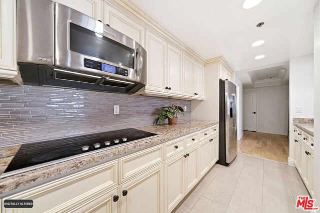 10660 Wilshire Boulevard 805, Los Angeles, CA 90024 — photo 25 of 75