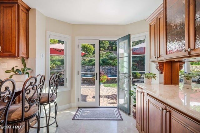 700 Oak Shadow View Place, Newbury Park, CA 91320 — photo 14 of 44