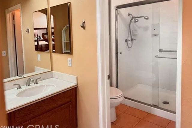 240 Country Club, Simi Valley, CA 93065 — photo 11 of 17