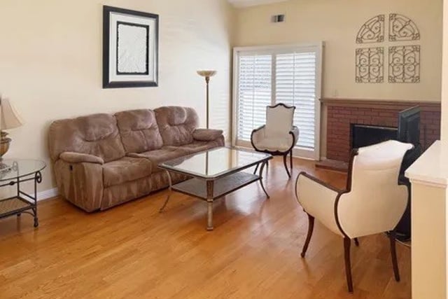 240 Country Club, Simi Valley, CA 93065 — photo 7 of 17