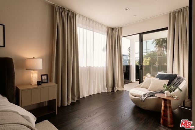 1208 Palms Boulevard, Venice, CA 90291 — photo 15 of 32