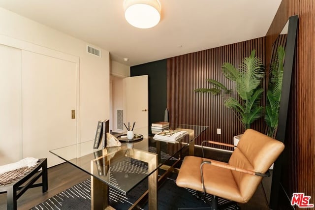 1208 Palms Boulevard, Venice, CA 90291 — photo 30 of 32