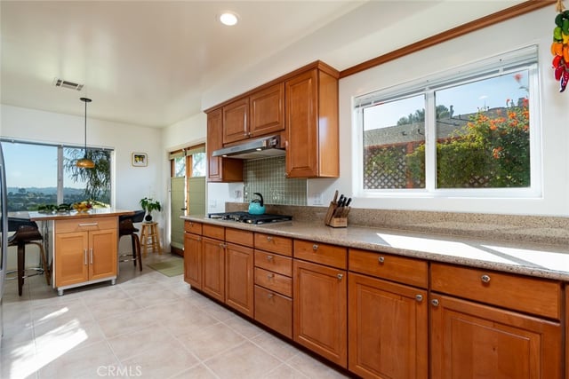 1404 Corona Drive, Glendale, CA 91205 — photo 19 of 55