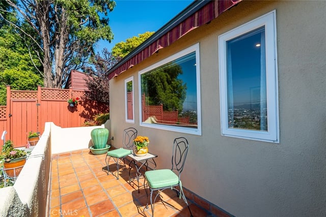 1404 Corona Drive, Glendale, CA 91205 — photo 41 of 55