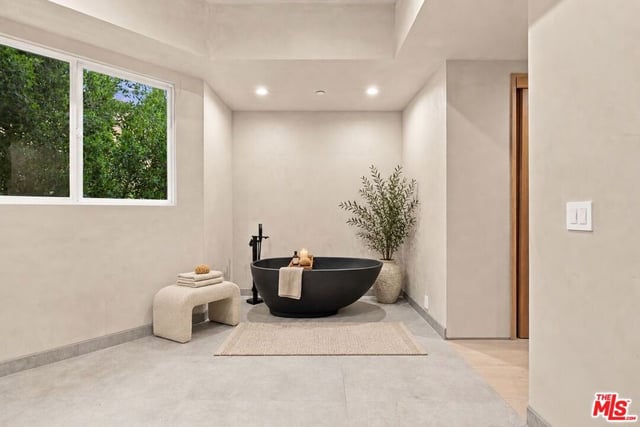 1969 Curson Place, Los Angeles, CA 90046 — photo 12 of 23