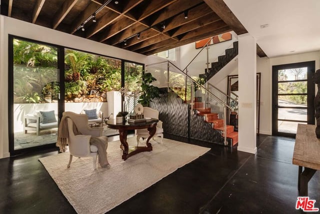 1287 Rimmer Avenue, Pacific Palisades, CA 90272 — photo 3 of 38