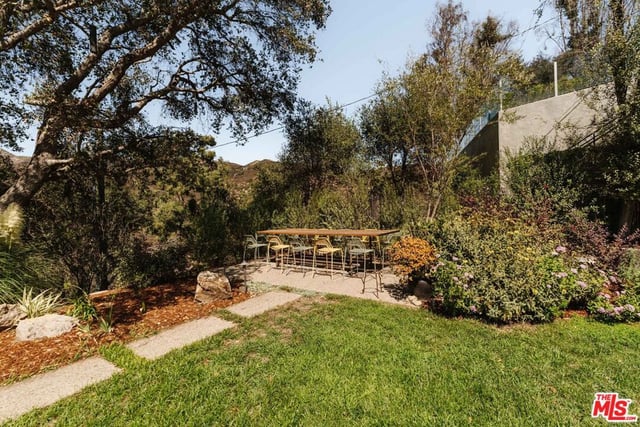 1287 Rimmer Avenue, Pacific Palisades, CA 90272 — photo 34 of 38