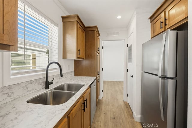 2193 Los Feliz Drive 8, Thousand Oaks, CA 91362 — photo 7 of 24