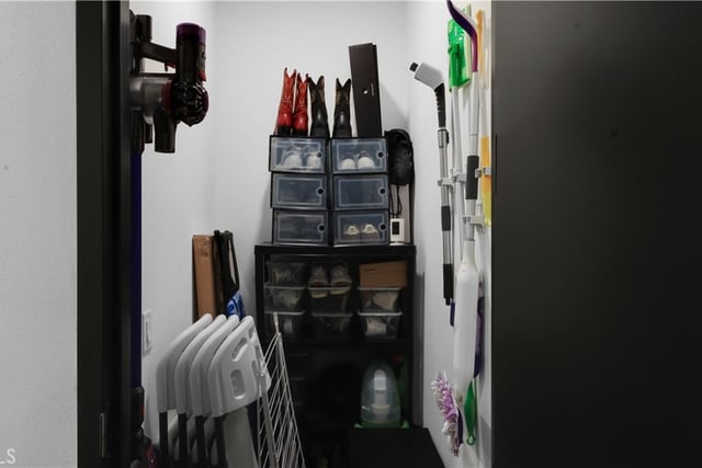 27410 Merlin Pl. 203, Valencia, CA 91381 — photo 19 of 43